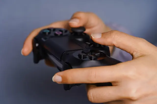 ゲームパッドおすすめランキング10選【steamやPCゲーム対応のコントローラ】